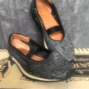 Gentle Souls Sparkly Black Ballet Flats Size 7.5M (never worn)